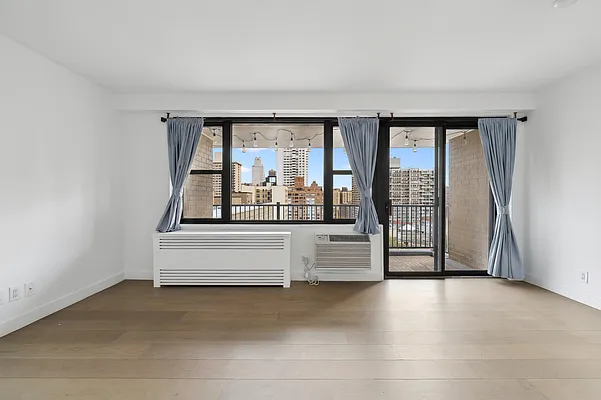 Rented by Compass | media 2