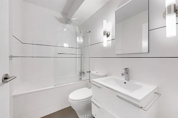 Rented by Town Residential | media 15