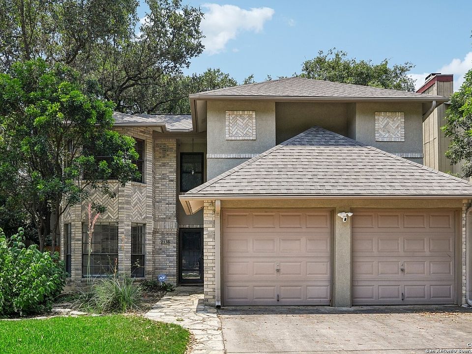 1st image of 2138 RIVER HOLLOW DR