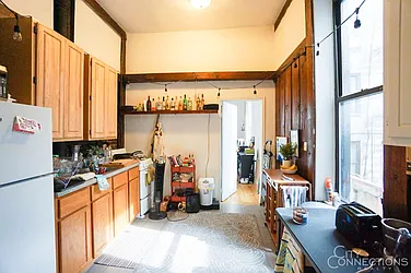 Rented by City Connections Realty