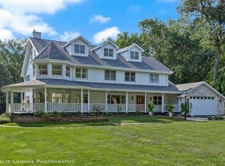 8S452 Bell Dr, Naperville, IL 60565