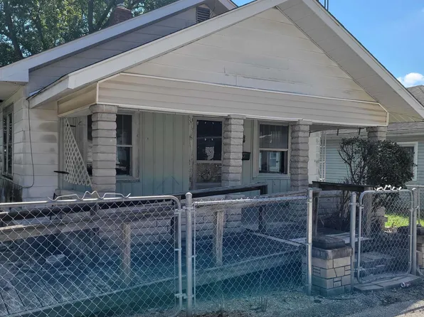 714 V St, Bedford, IN 47421