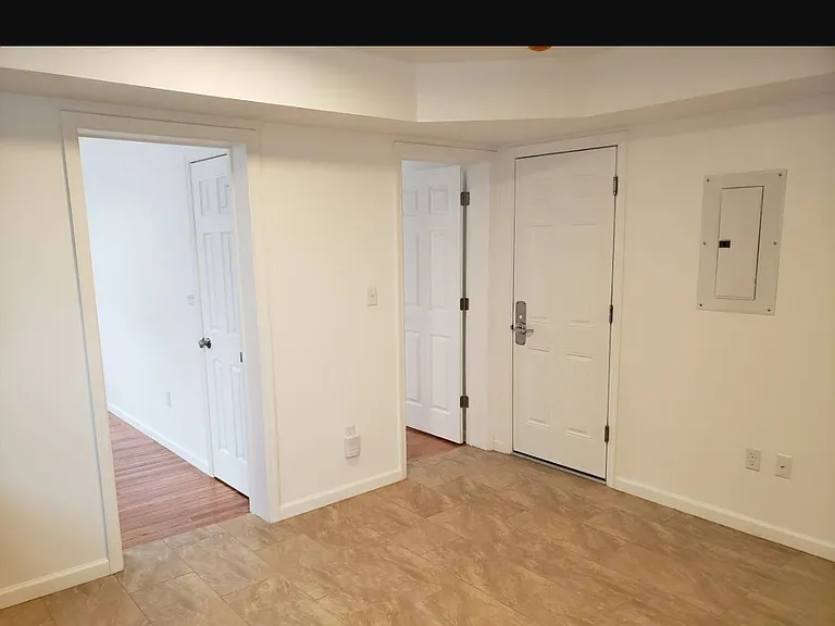 305 Church St #2A — Photo 1