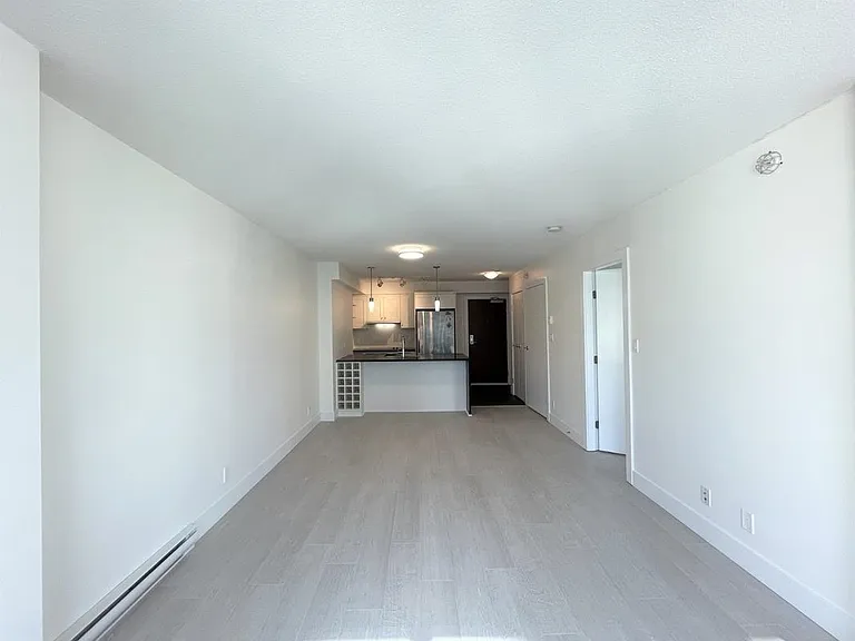 888 Homer St #7F — Photo 5