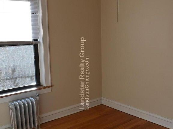 4th image of 4523 N Paulina St APT 1A