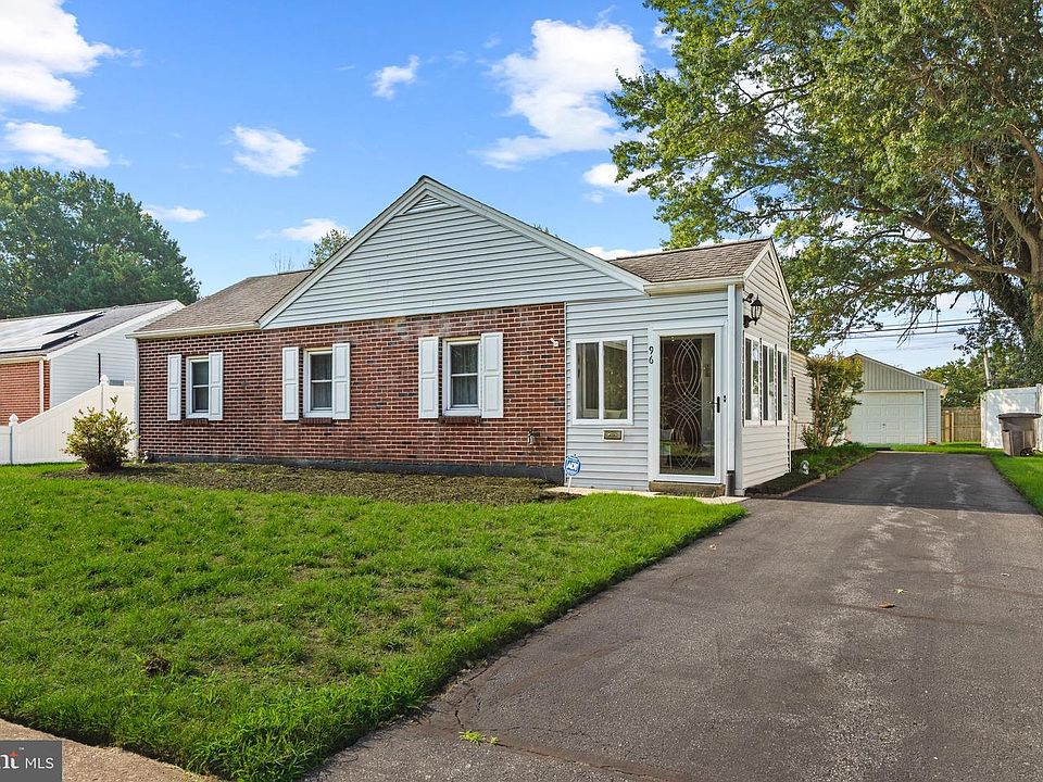 1st image of 96 Orchard Ave