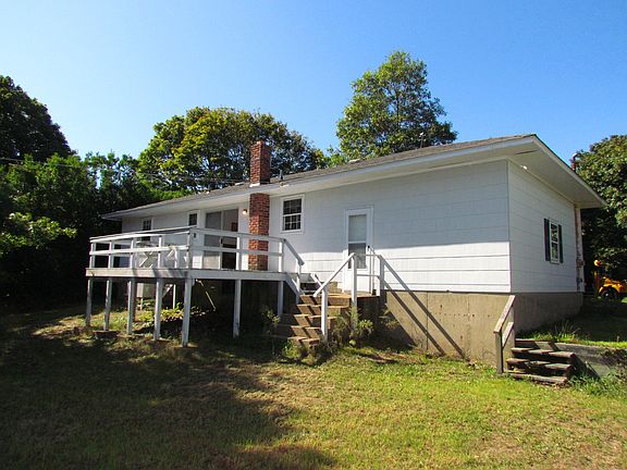3rd image of 96 Duryea Ave