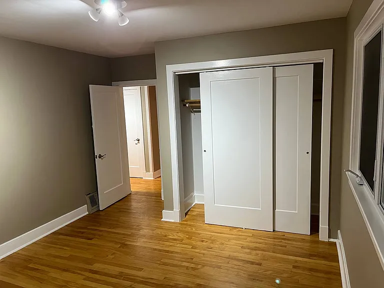 147 Fraser Ave — Photo 3