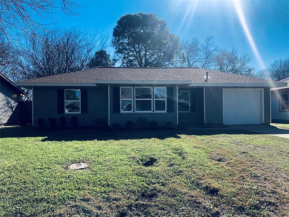 1st image of 3117 Babin Dr
