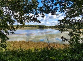 4 Fish Lake Rd, Holly, MI