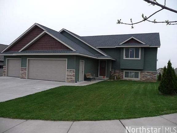 3rd image of 2662 Hilltop Ln