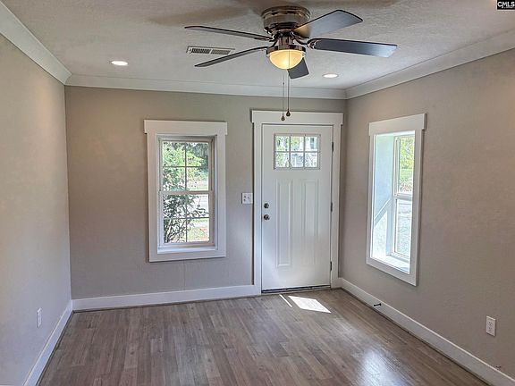 4th image of 153 Saluda St
