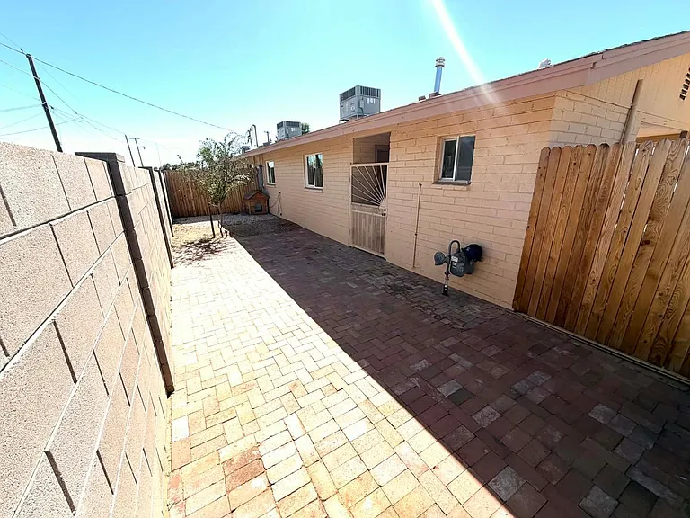 15841 N Sunny Ln #1 — Photo 20