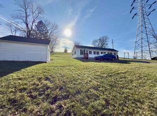 1105 Neighborhood Rd, Gallipolis, OH 45631