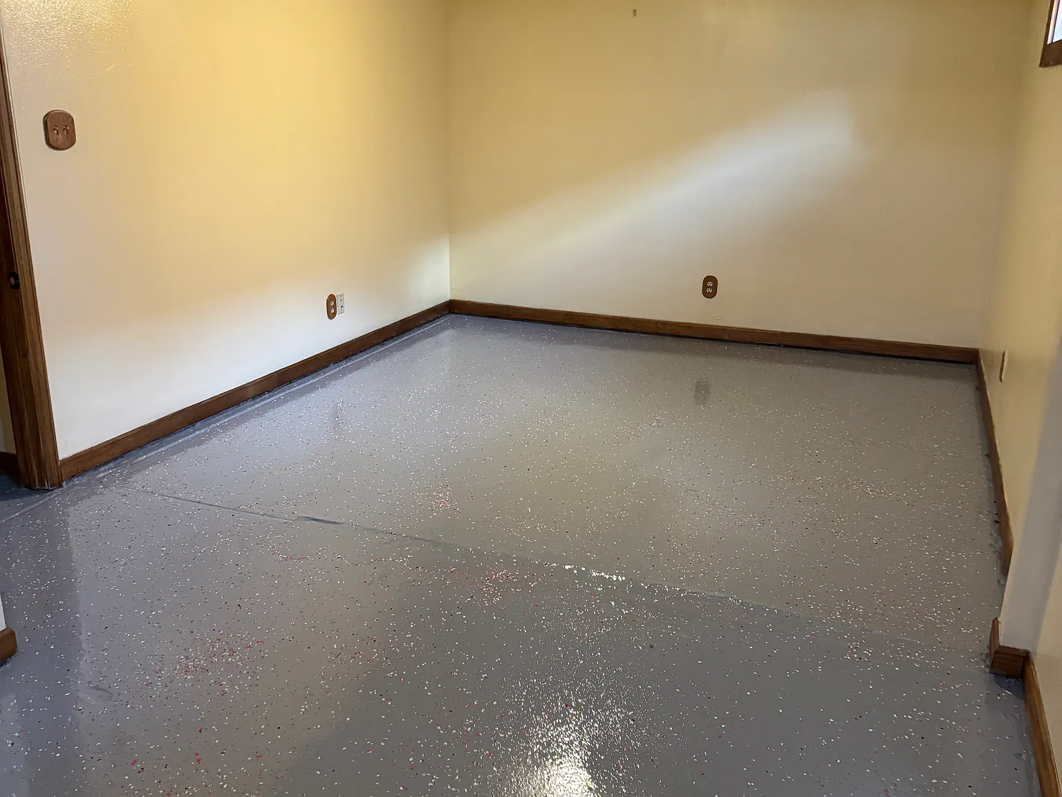 4 bed, 1800 sqft, $2,000 — Photo 2