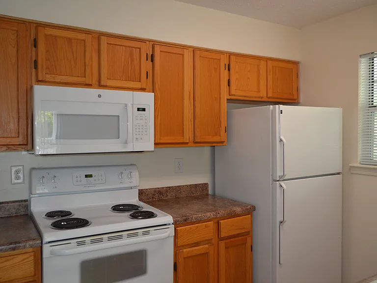 The Glen Apartments — Photo 47