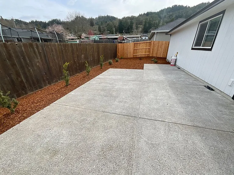 849 Crystal Ct — Photo 14