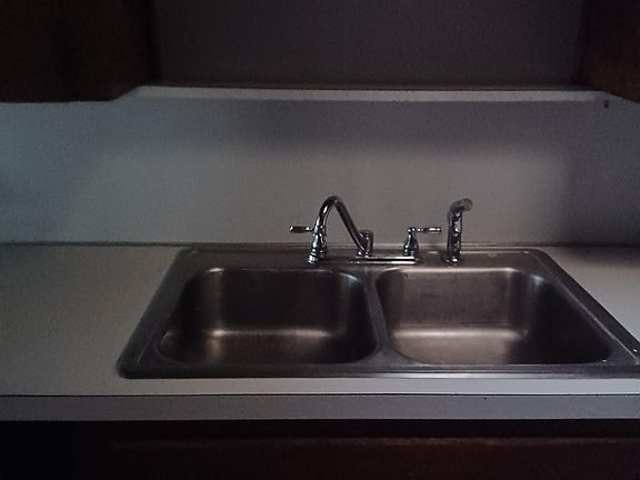 5th image of 1616 NW Baldwin Ave APT B