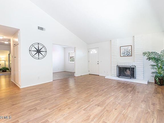 3rd image of 174 N Jerome Ave