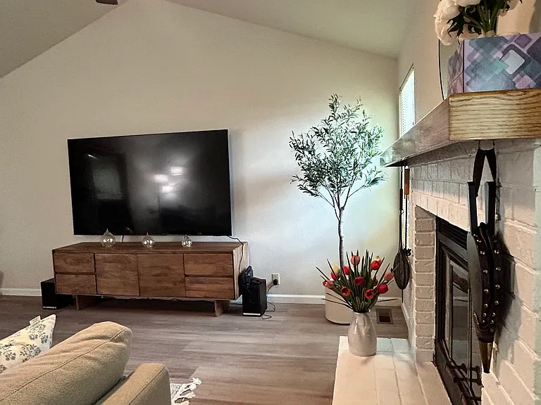 1624 Sausalito Dr — Photo 30