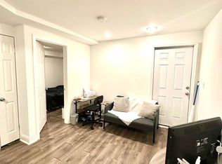 1826 W Cermak Rd, Chicago, IL 60608