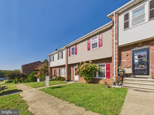 214 Overlook Ct, Fredericksburg, VA 22405