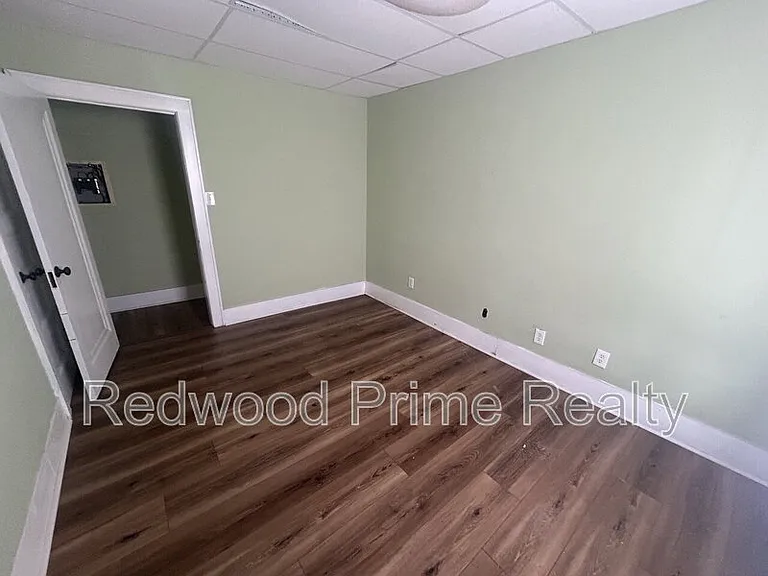 908 Main St #202 — Photo 6