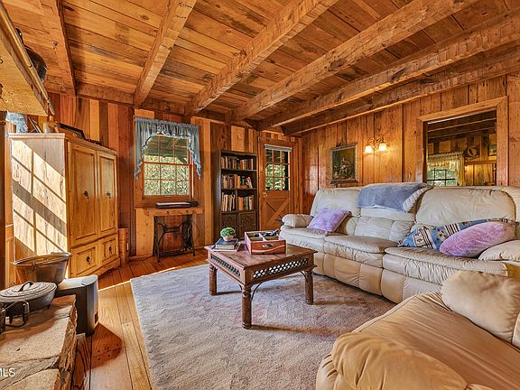 9th image of this home