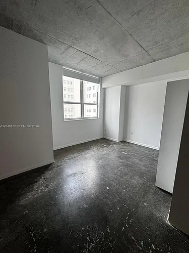 NE 2nd Ave Photo 1