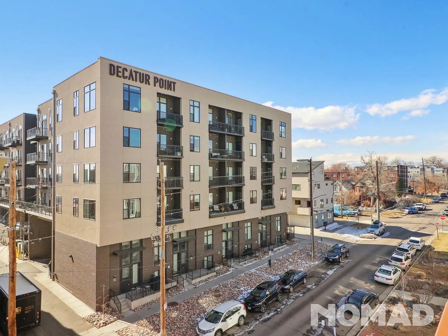 1 Bedroom Condo in Denver — Photo 2
