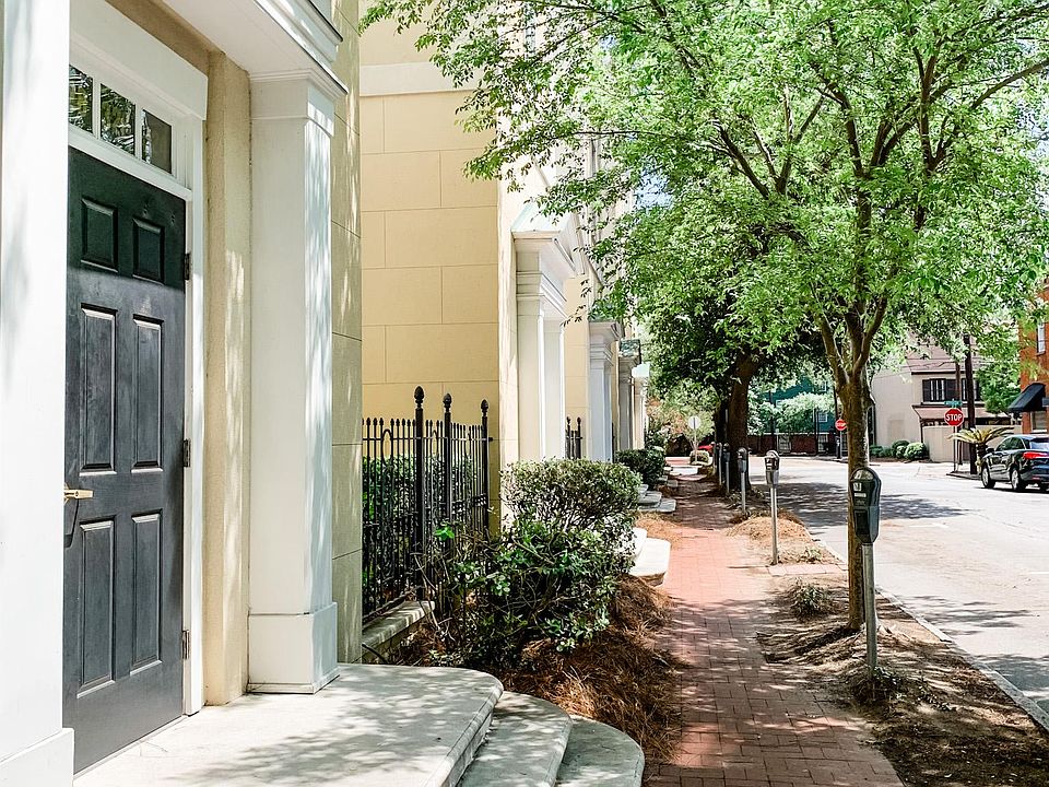 Live on the most beautiful street in Savannah!