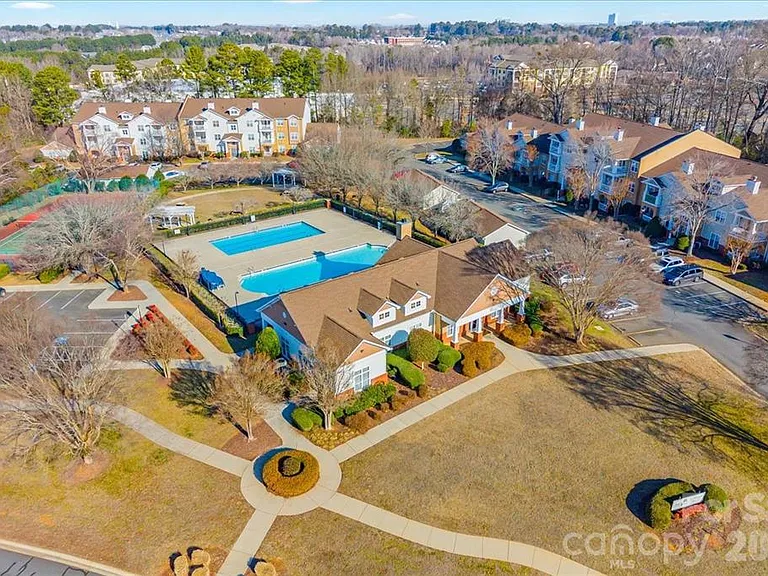 16423 Golden River Ln — Photo 3