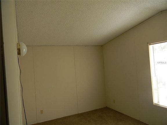 5th image of 214 W Parker St
