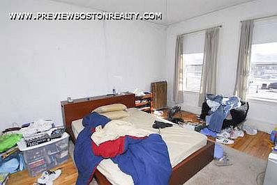 2nd image of 14 Glenville Ave #D3