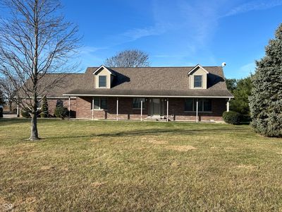 6153 S 775 E, Ladoga, IN, 47954