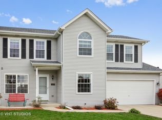 5207 Pine Trail Cir, Plainfield, IL 60586