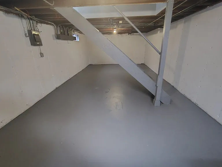 4960 Hinsdale Ave #8 — Photo 8