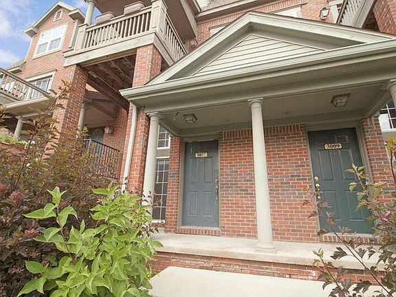 2nd image of 3007 Barclay Way