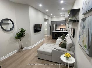 601 Shoreline Dr #133, Mississauga, ON L5B 4K2