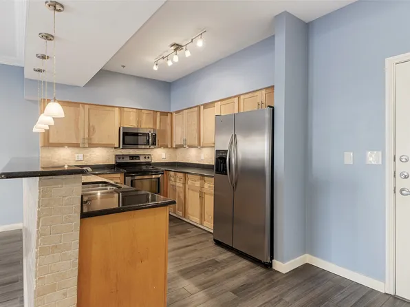 3102 Kings Rd APT 3107, Dallas, TX 75219