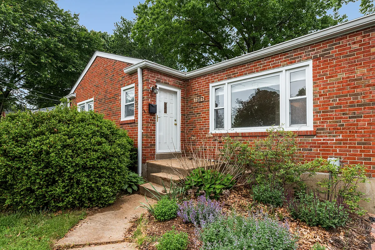 Building Photo - 7307 Weil Ave