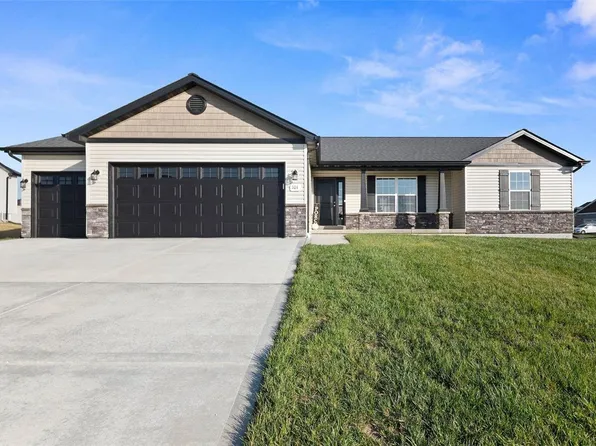 101 Pippen Ln, Wright City, MO 63390