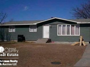 406 E High St, Syracuse, KS 67878
