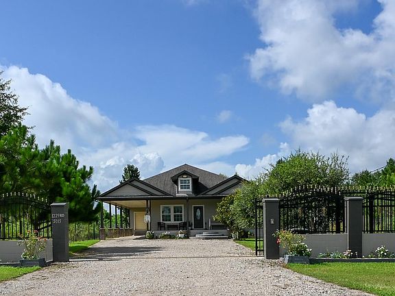 3rd image of 1229 County Road 5015