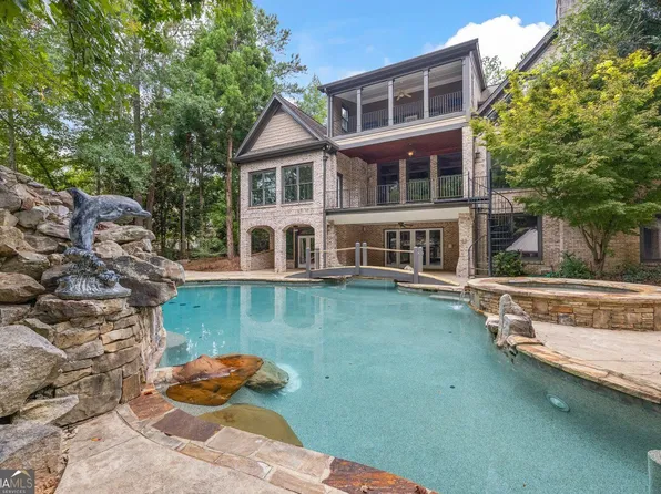 536 Saint Ives Walk, Monroe, GA 30655