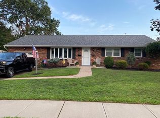 518 Wellington St, Middlesex, NJ 08846