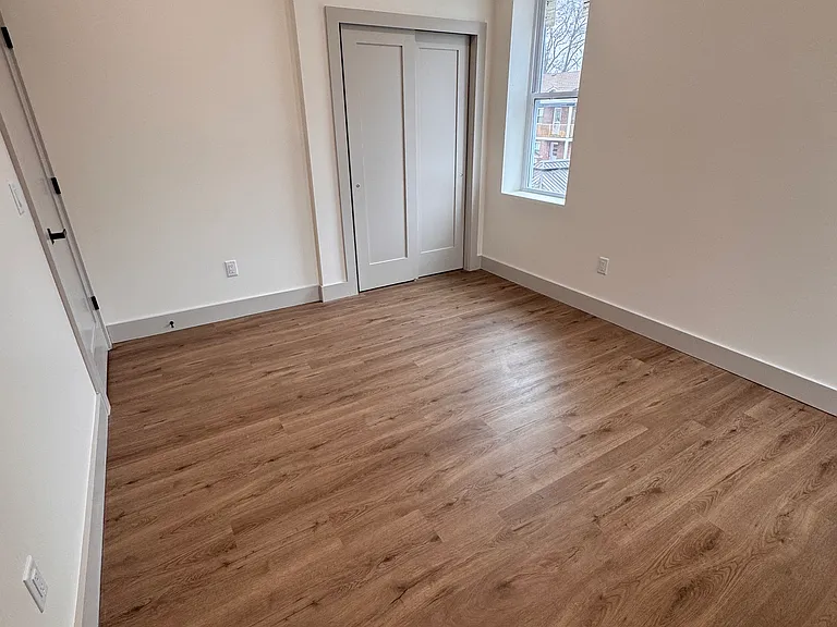 397 N 13th St #2 — Photo 10