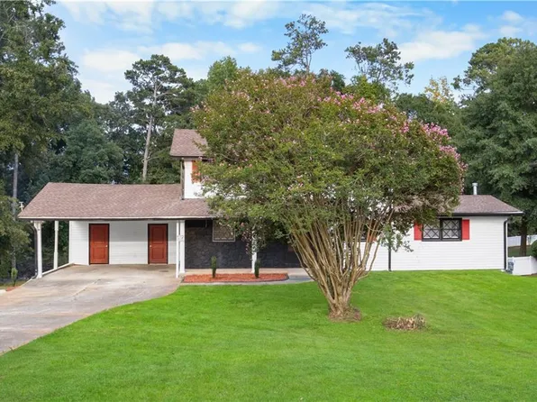 2366 Fieldstone Dr SE, Conyers, GA 30013