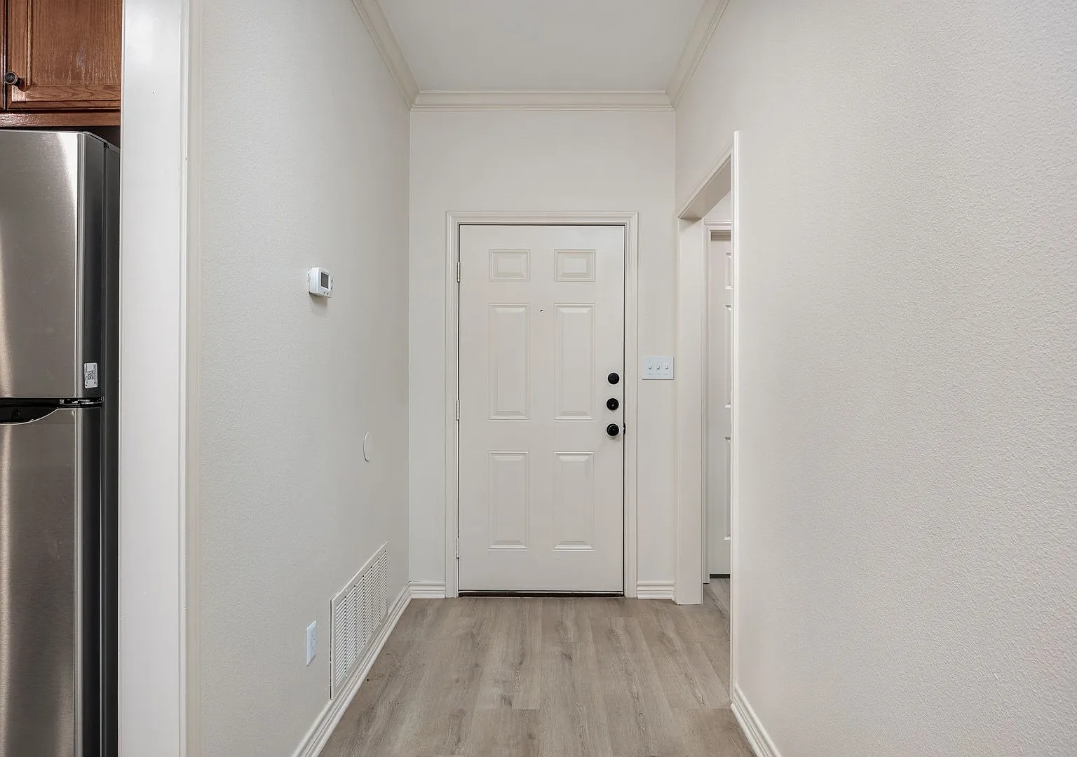 6806 CR 1215 — Photo 2