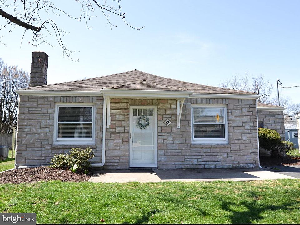 1st image of 206 Lindbergh Ave